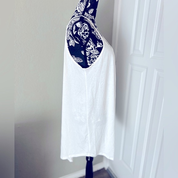 Zenana Premium Women’s dress Size 1X NWOT - Picture 4 of 9